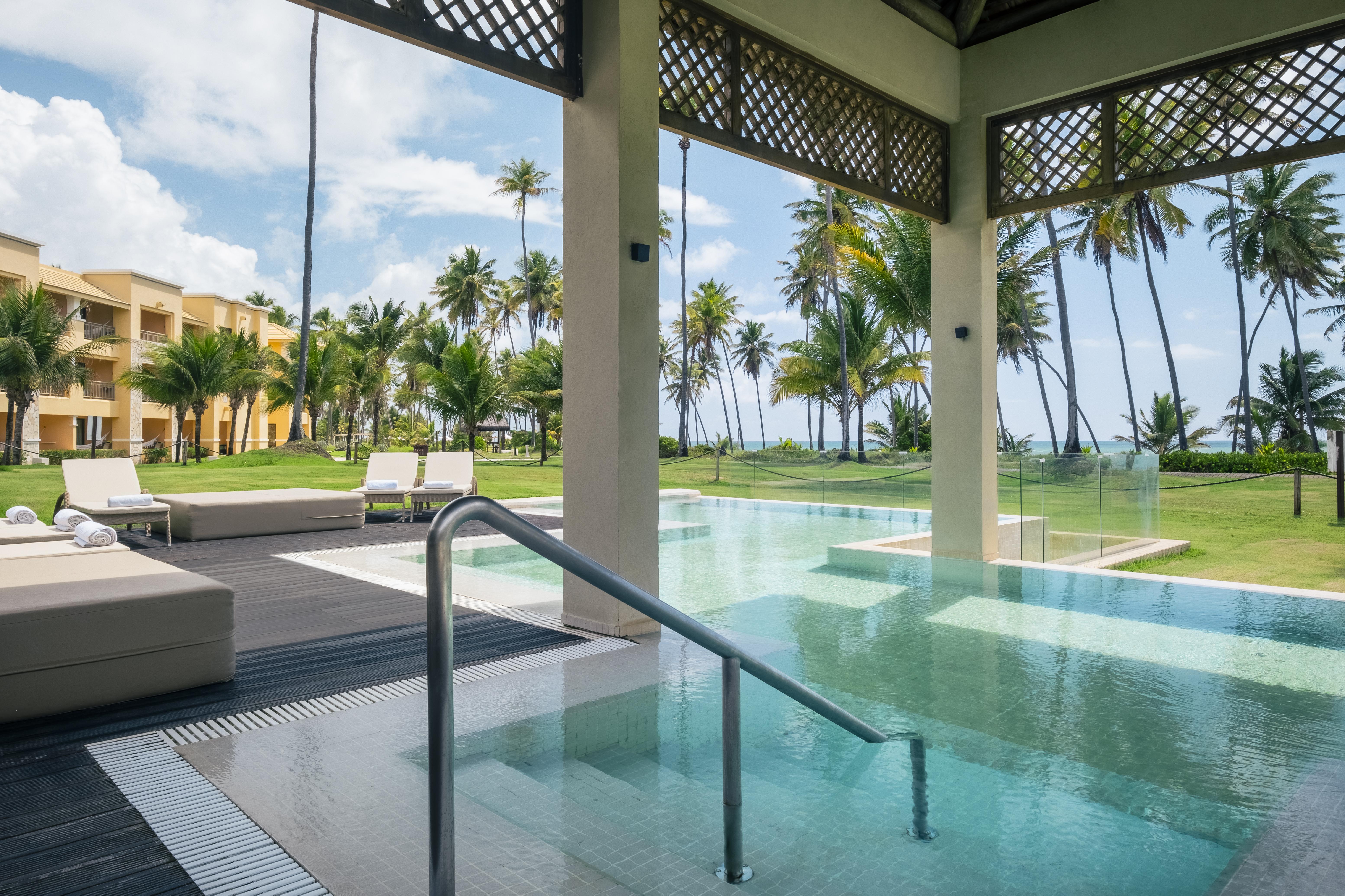 Iberostar Selection Прайя-ду-Форте Экстерьер фото The pool at the hotel